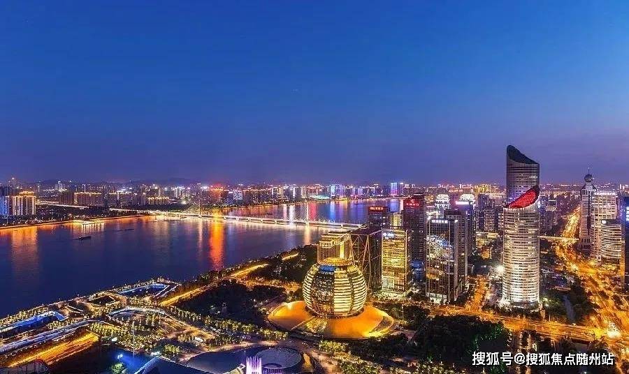 2025香港 澳门 精准正版免費資料,全面释义、专家解析解释与落实与警惕虚假宣传-全面释义、专家解析解释与落实 解析与释义